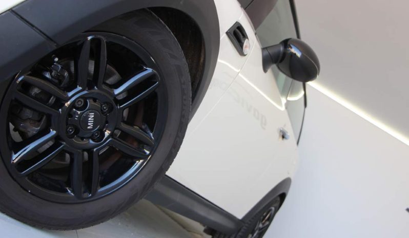 
								Mini Clubman full									