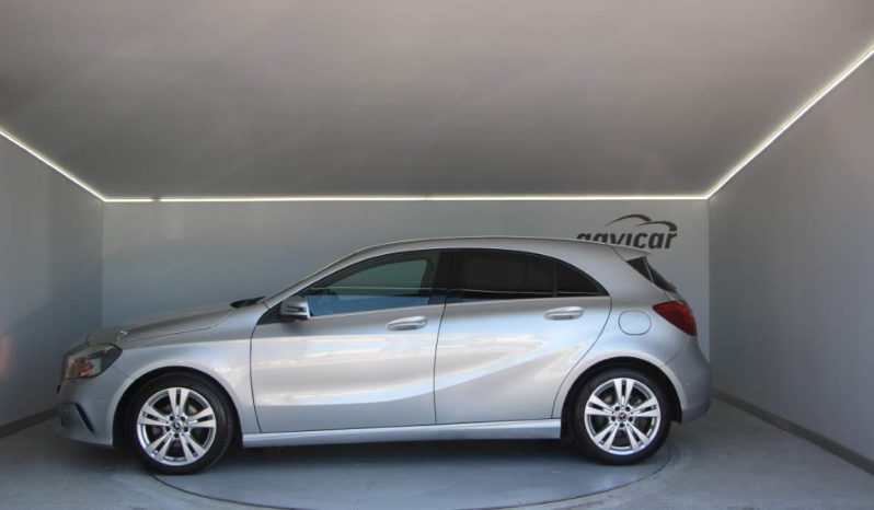 
								Mercedes-Benz A 180d full									