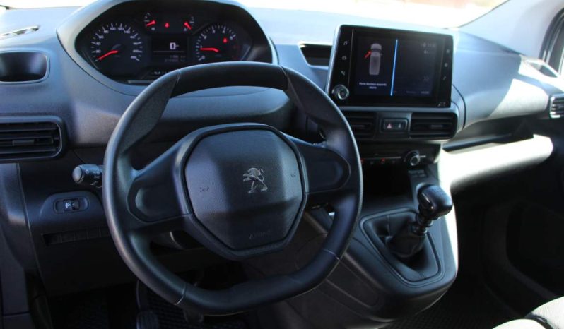 
								Peugeot Partner 1.5 BlueHDi full									
