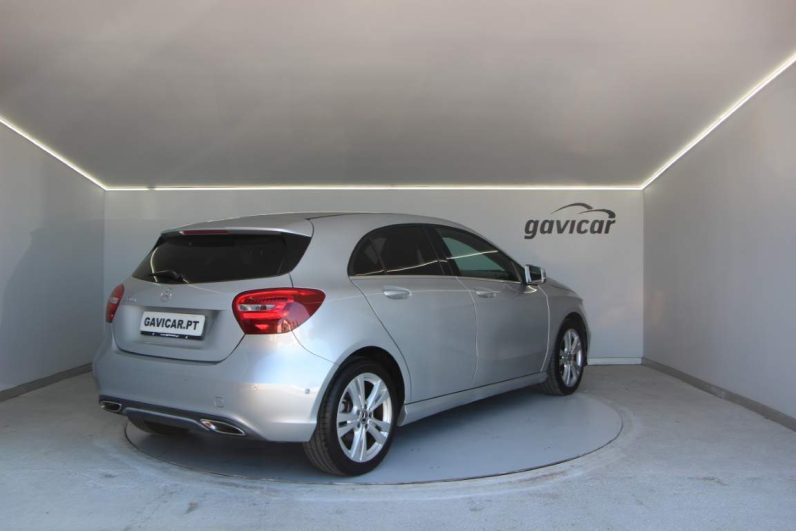 Mercedes-Benz A 180d
