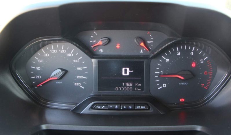 
								Peugeot Partner 1.5 BlueHDi full									