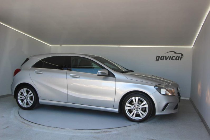 Mercedes-Benz A 180d
