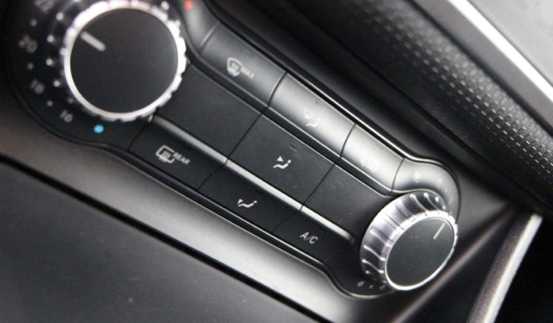 
								Mercedes-Benz A200 CDi full									