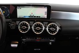 Mercedes-Benz A 180d