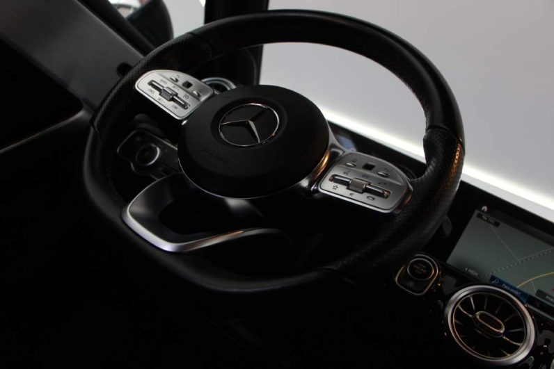 Mercedes-Benz A 180d