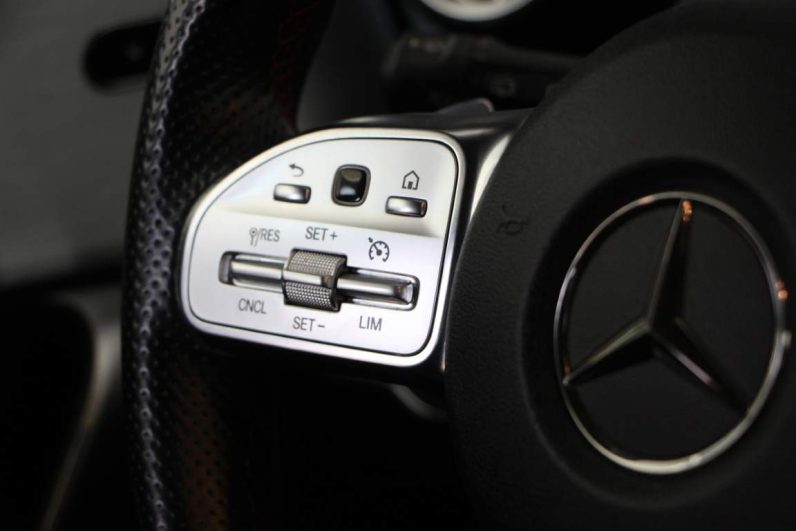 Mercedes-Benz A 180d