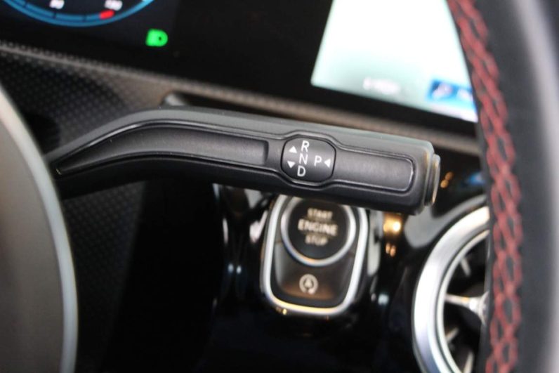 Mercedes-Benz A 180d