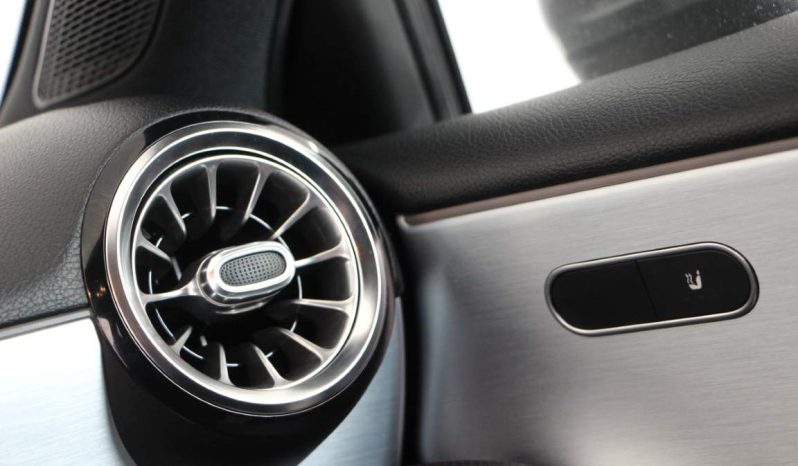 
								Mercedes-Benz A 180d full									