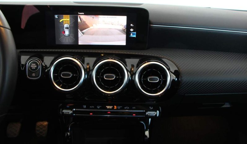 
								Mercedes-Benz A160 d full									