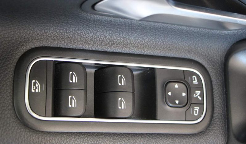 
								Mercedes-Benz A160 d full									