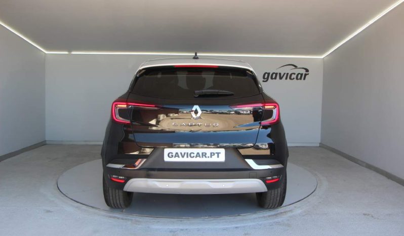 
								Renault Captur full									