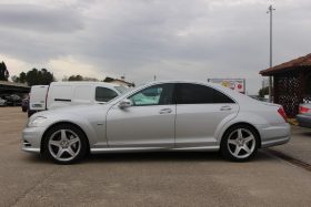 Mercedes-Benz S400