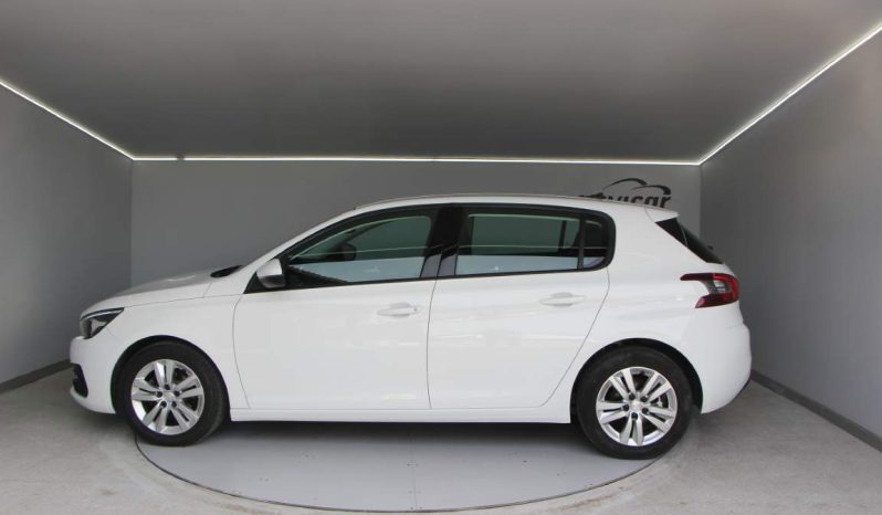 
								Peugeot 308 1.5 BlueHDi full									