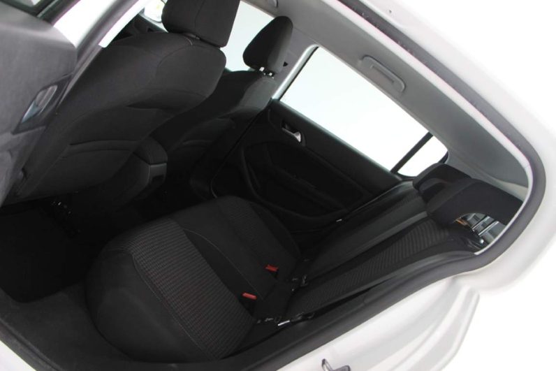 Peugeot 308 1.5 BlueHDi