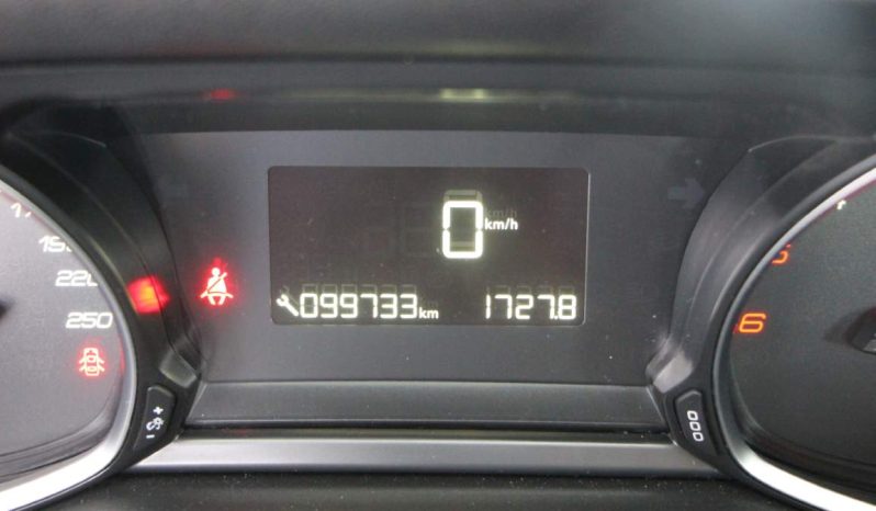 
								Peugeot 308 1.5 BlueHDi full									