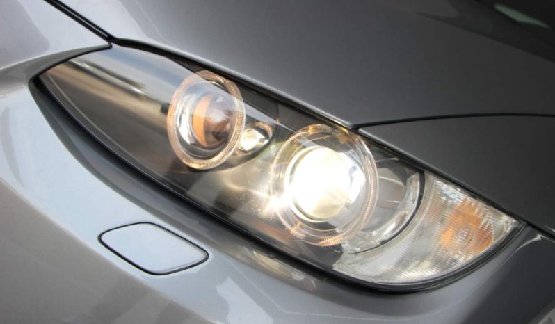 
								BMW 320 D Coupé full									