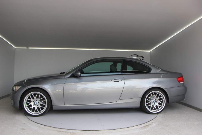 BMW 320 D Coupé