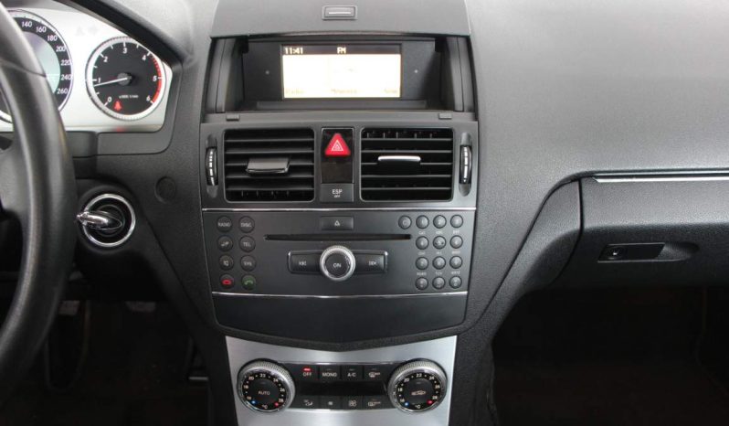 
								Mercedes-Benz C220 CDi full									