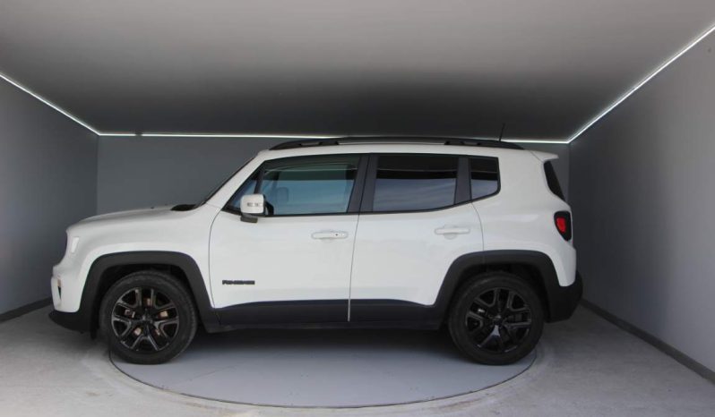 
								Jeep Renegade full									