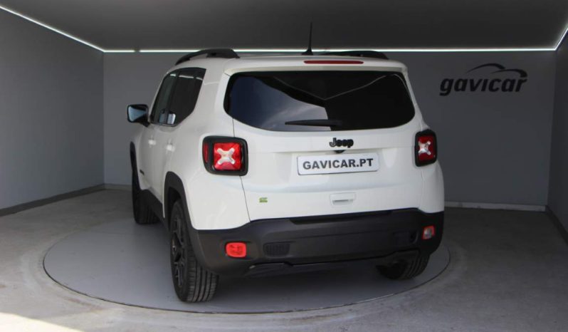 
								Jeep Renegade full									