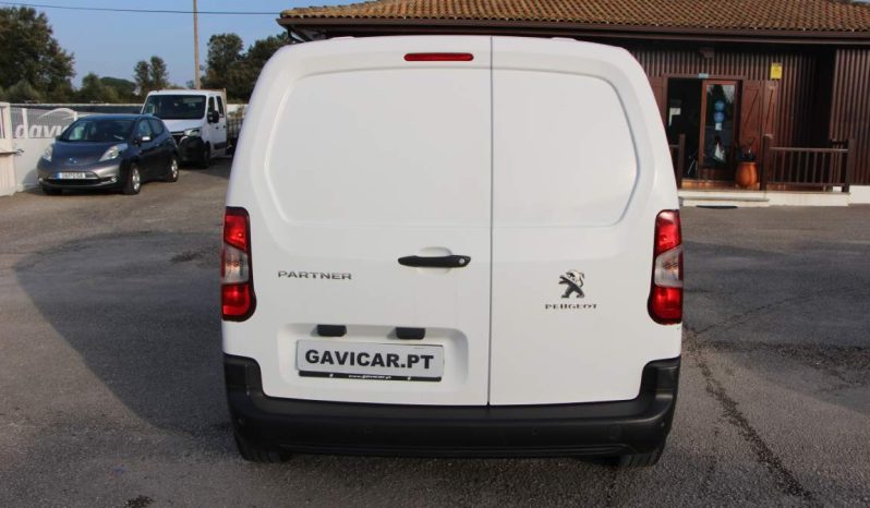 
								Peugeot Partner 1.5 BlueHDi full									