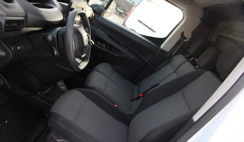 
								Peugeot Partner 1.5 BlueHDi full									