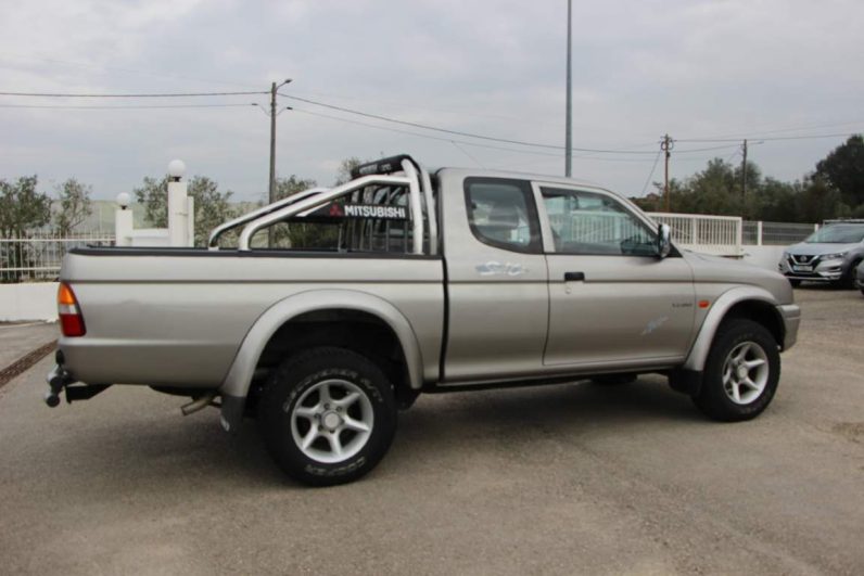 Mitsubishi L200 2.5 TD