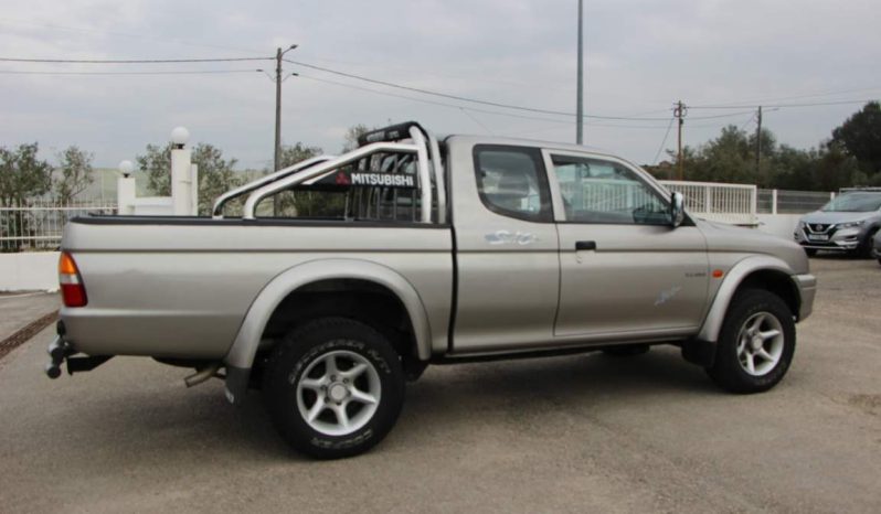 
								Mitsubishi L200 2.5 TD full									