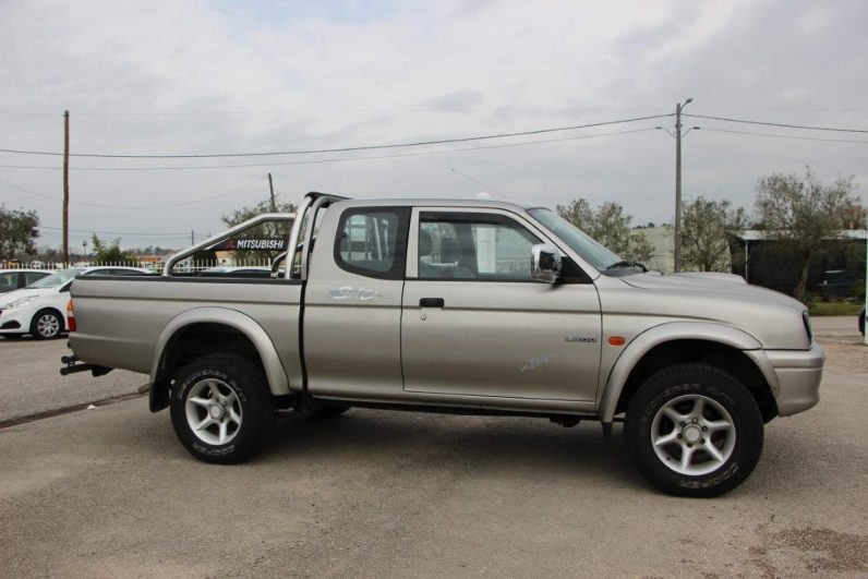 Mitsubishi L200 2.5 TD
