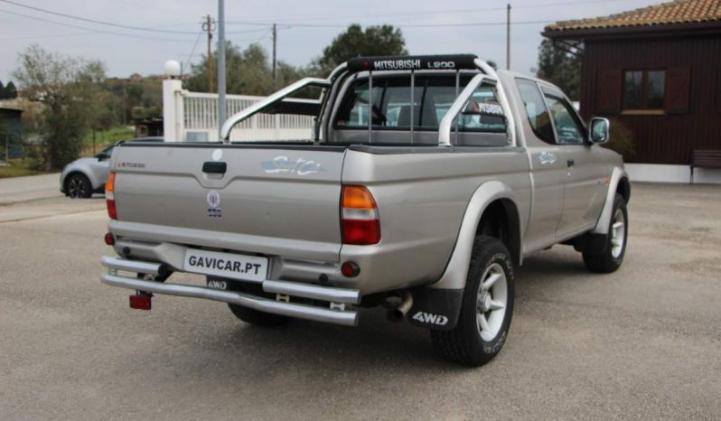 
								Mitsubishi L200 2.5 TD full									