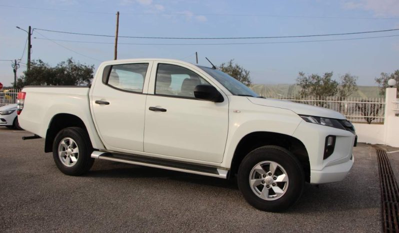 
								Mitsubishi L200 2.3 DI-D full									
