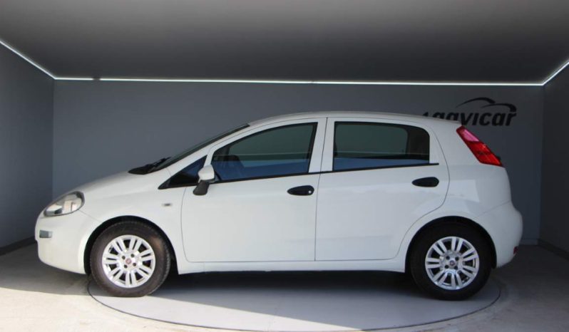
								Fiat Punto 1.3 M-Jet full									