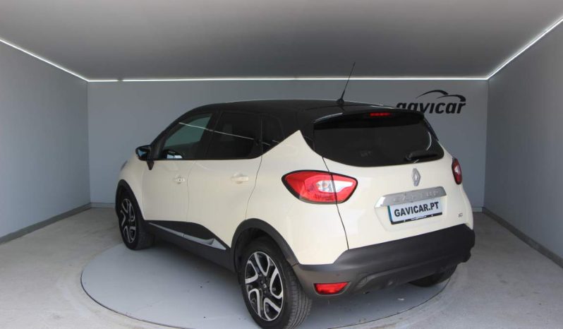 
								Renault Captur 1.5 dCi full									