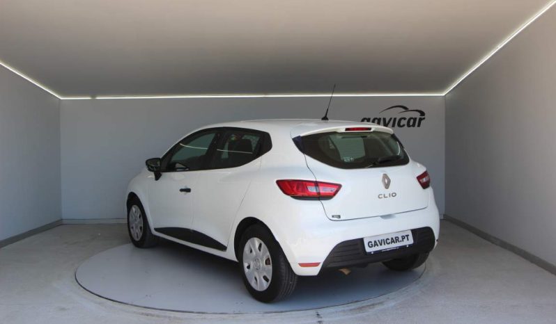 
								Renault Clio Van full									