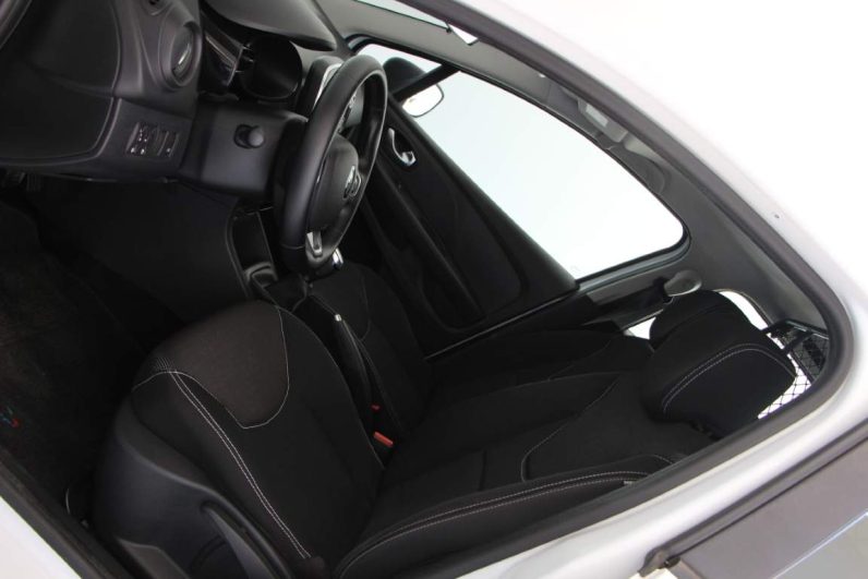 Renault Clio Van