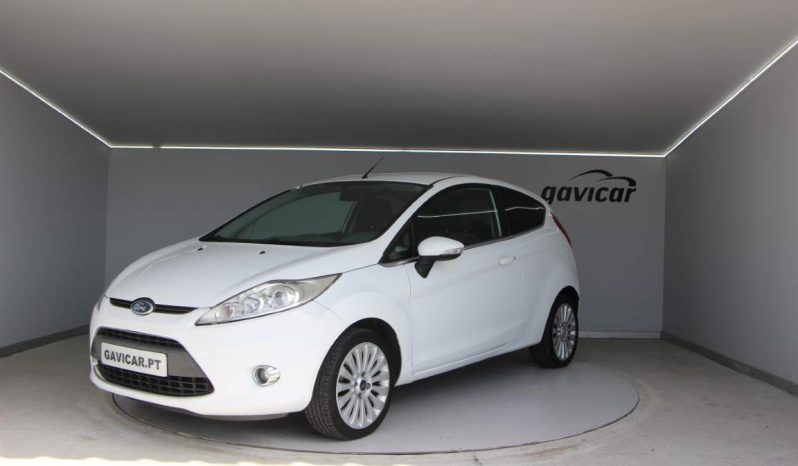 
								Ford Fiesta full									