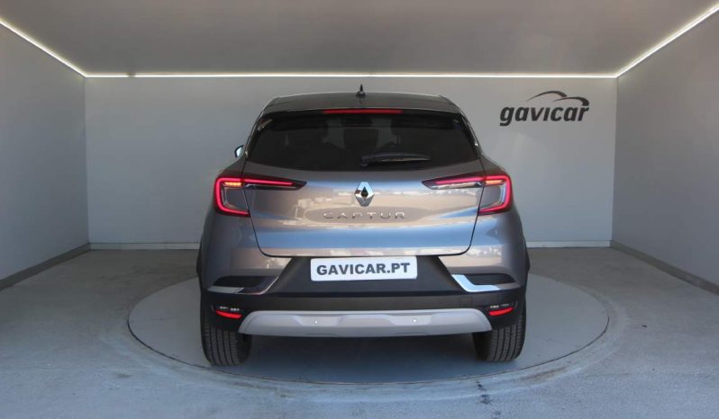 
								Renault Captur full									