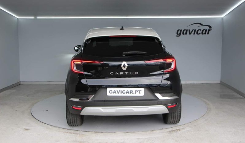 
								Renault Captur full									