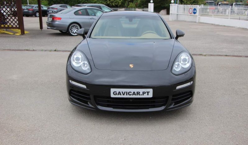 
								Porsche Panamera full									