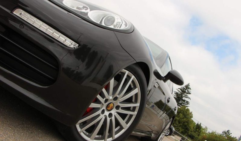 
								Porsche Panamera full									