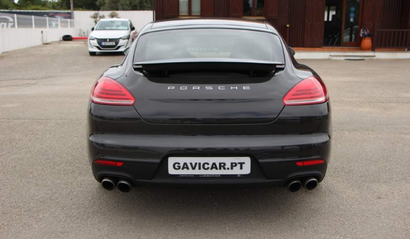 
								Porsche Panamera full									