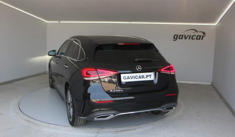 
								Mercedes-Benz A250e full									