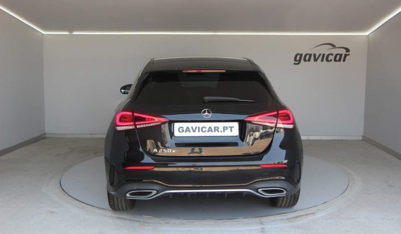 
								Mercedes-Benz A250e full									