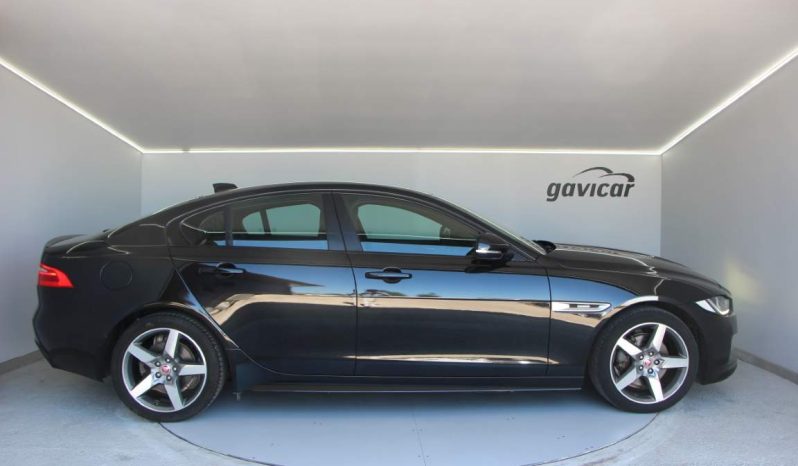 
								Jaguar XE 2.0 D full									