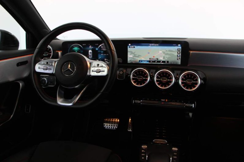 Mercedes-Benz A250e