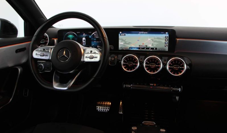 
								Mercedes-Benz A250e full									