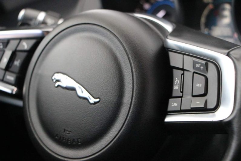 Jaguar XE 2.0 D
