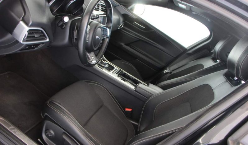 
								Jaguar XE 2.0 D full									