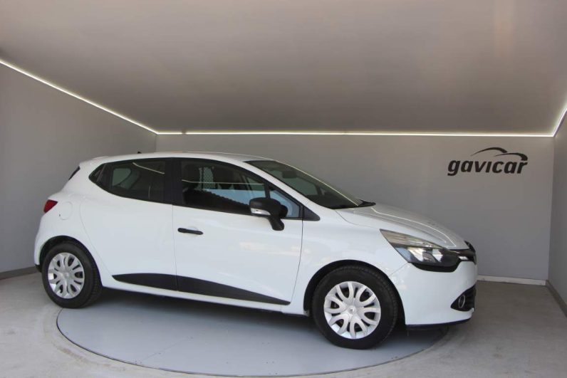 Renault Clio Van