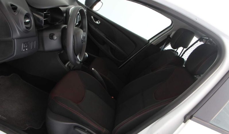 
								Renault Clio Van full									